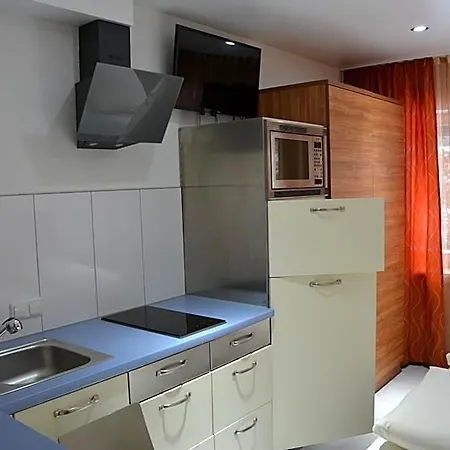 Hotel Alpinaflat 3*